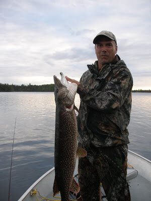Jeff++Keefer+50+inch+pike+on+Nungesser+lake,+Anglers+Kingdom.JPG