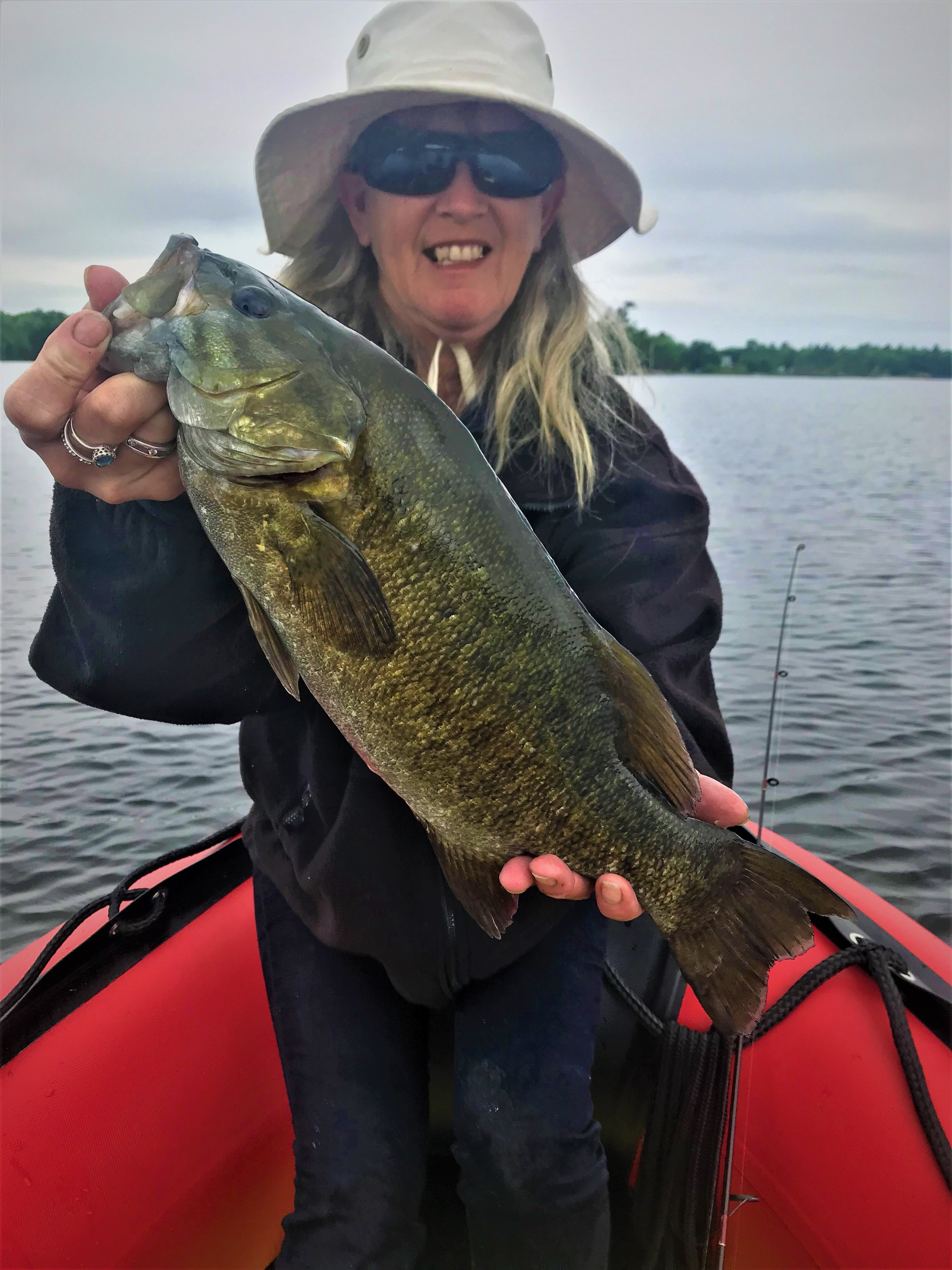 Great Lakes Smallmouth Fishing & Round Gobies - General Discussion -  Ontario Fishing Community Home